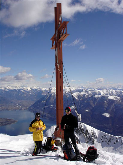 Crocione sulla cima.