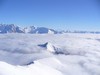 In primo piano il Monte Berlinghiera, dietro la Valle dei Ratti.