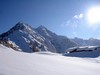 Il Pizzo dei Galli 2217 m ed il Monte Olano 2267 m, nei pressi del rifugio Alpe Piazza 1840 m.