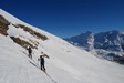 Durante la salita al Piz Latta, con sullo sfondo il Pizzo d'Emet 3209 m e Mater 3025 m a dx.